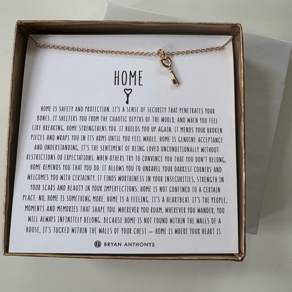 Bryan Anthonys Gold Key Necklace - Picture 1 of 3